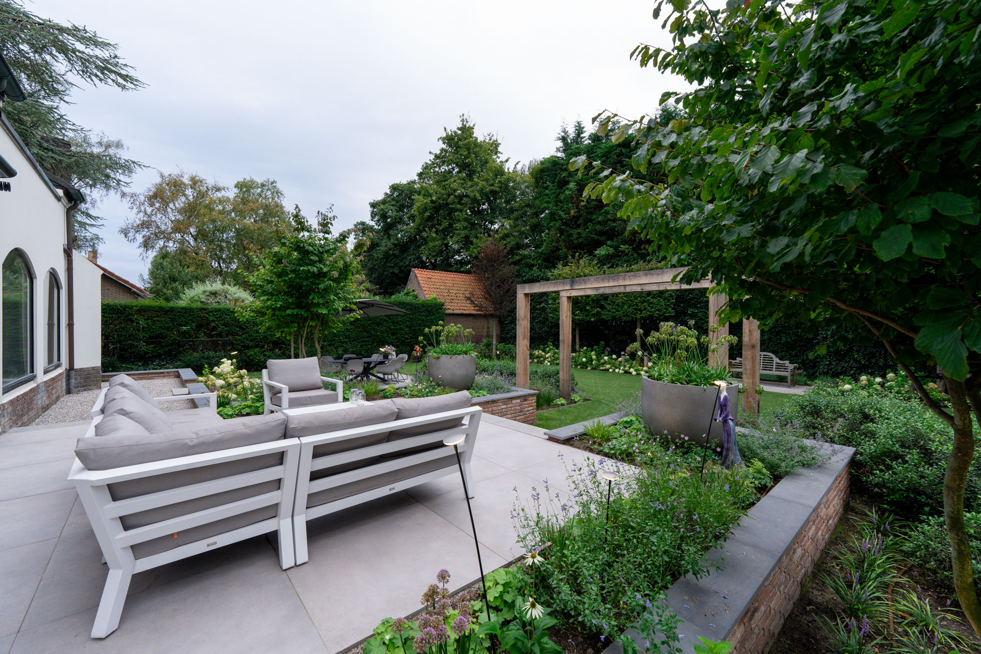 Gemoderniseerde jaren 30 villatuin